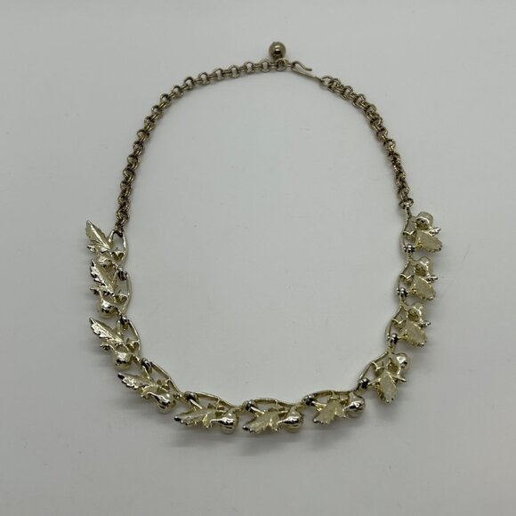 Vintage Judy Lee Gold Tone Necklace Leaf Design Faux Pearls Rhinestones Elegant - Picture 10 of 16
